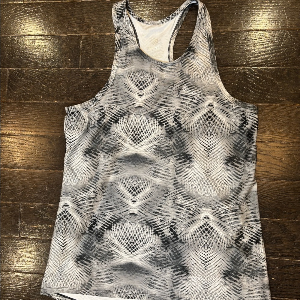 MPG Gray and White Fitted Tank Top